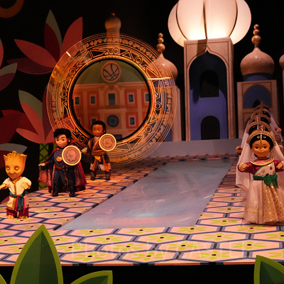 ドクター・ストレンジとウォン(イッツ・ア・スモールワールドwithグルート)