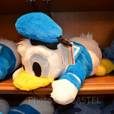 ドナルドぬいぐるみ