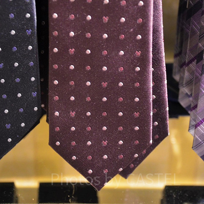 ドットネクタイ①（むらさき）