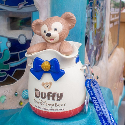 ダッフィーとダッフルバッグデザインのポップコーンバケット