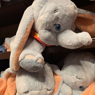 ダンボの抱き枕