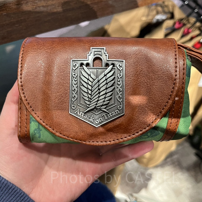 エコバッグはコンパクトに収納可能〔USJ×進撃の巨人〕