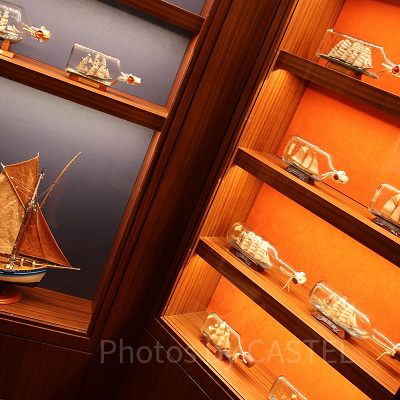 キャプテンズルーム8階のエレベーターホール