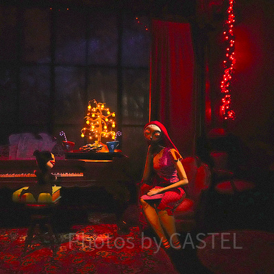 ナイトメアー・ビフォアクリスマスのキャラクター達が登場