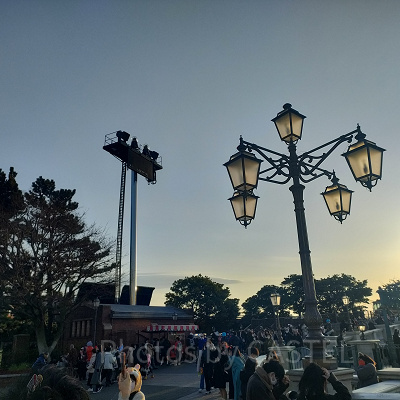 2023年2月ディズニーシー混雑状況レポート：ビリーヴで利用される照明塔