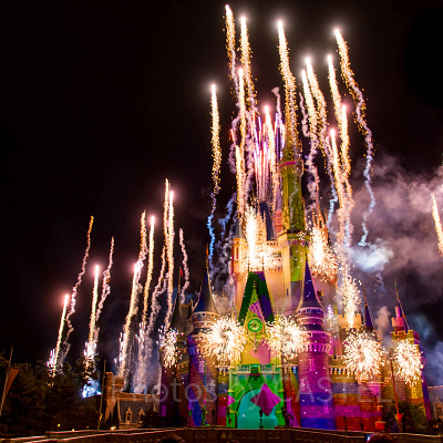 ワンス・アポン・ア・タイムの花火は圧巻