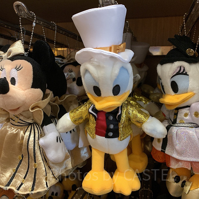 フォレストシアターグッズ：ドナルドぬいぐるみバッジ