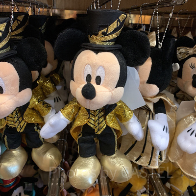 フォレストシアターグッズ：ミッキーぬいぐるみバッジ