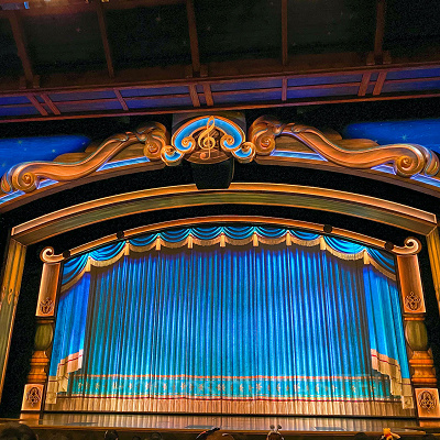 フォレストシアターのステージ