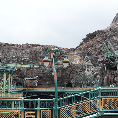 ミステリアスアイランド