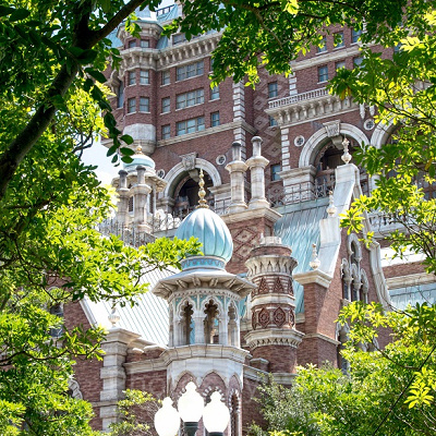 ホテルハイタワーの庭園