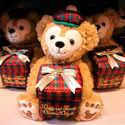 クリスマス限定のスペシャルグッズを手に入れよう！