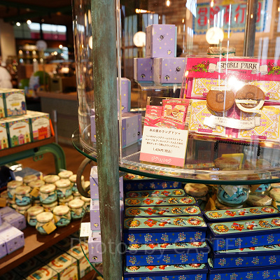 ジブリパークのお土産コーナー