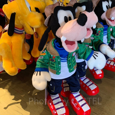 グーフィーぬいぐるみバッジ