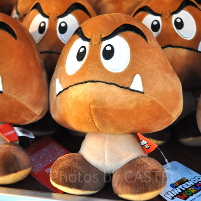 クリボーのぬいぐるみ