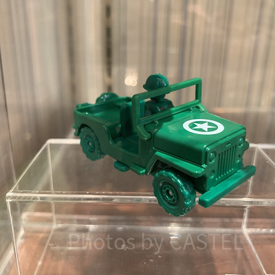 グリーンアーミーメン＆ミリタリートラックトミカ