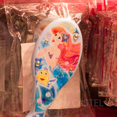 ヘアブラシ＆ヘアゴム：アリエル