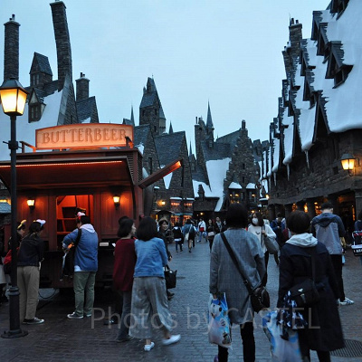 夕暮れ前のハリー・ポッターエリアの様子／USJ