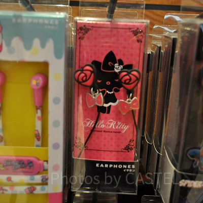 ハローキティのバラ×リボンイヤホン／USJ