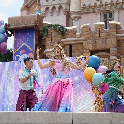 香港ディズニー20周年：ディズニー・フレンズ・ライブ：キャッスル・パーティーのオーロラ姫