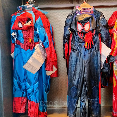 香港ディズニーマーベルグッズ：ヒーローなりきりスーツ