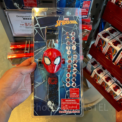 香港ディズニーマーベルグッズ：スパイダーマンのイラストウォッチ
