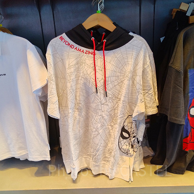 香港ディズニーマーベルグッズ：スパイダーマンの半袖パーカー（白）