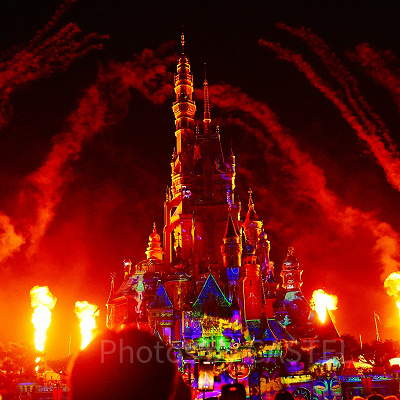 香港ディズニーのショー・パレード：モーメンタス