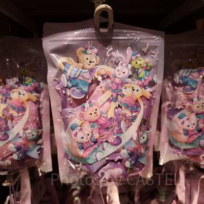 香港ディズニー20周年「ダッフィー＆フレンズ・グランドセレブレーショングッズ」：アソーテッドスナック