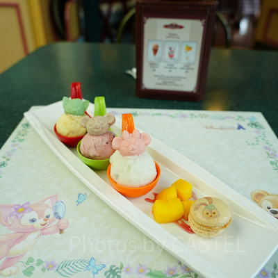 香港ディズニーランドのレストラン：メインストリート・コーナー・カフェ