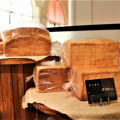 ホテルメイドのパン