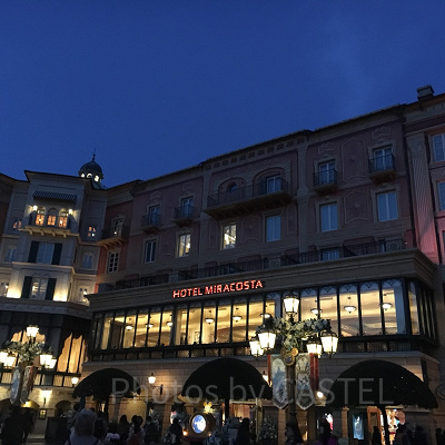 外から見たホテルミラコスタ