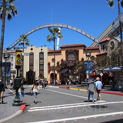 ハリウッド・ドリーム・ザ・ライドの前