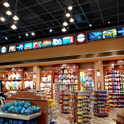 ユニバーサルスタジオストア店内