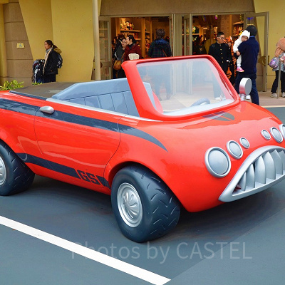 車で来店することは可能？駐車場はあるの？