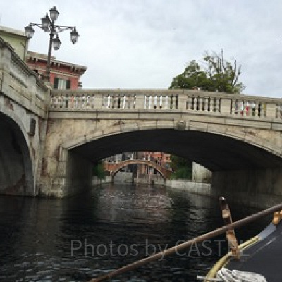 ここを通るときに願いごとをすると叶うんだとか…＊