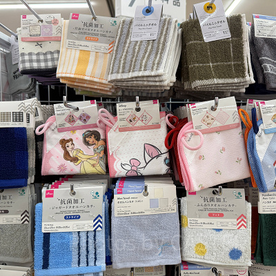 ハンカチ、ミニタオル（ダイソー）