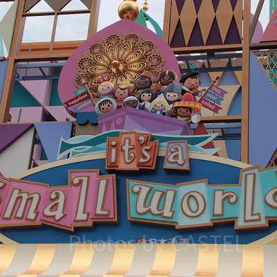 イッツ・ア・スモールワールドの歌詞