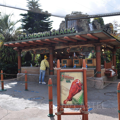 ジュラシックパークエリアのターキレッグ販売場所（スプラッシュダウンスナック）