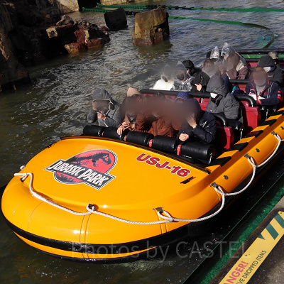 「ジュラシック・パーク・ザ・ライド」