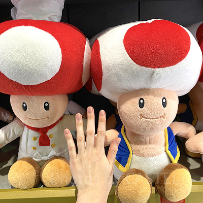 キノピオぬいぐるみ（ビッグサイズ）サイズ比較