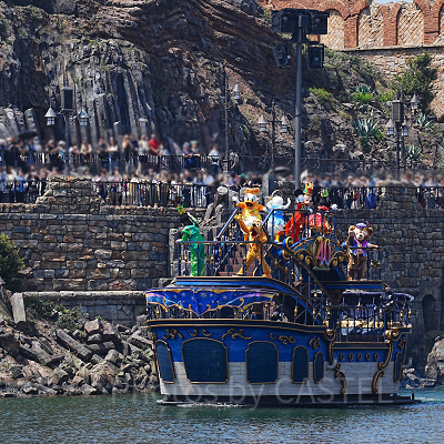 レッツ・セレブレイト・ウィズ・カラー