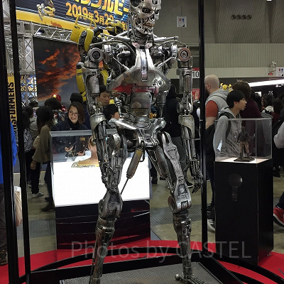 ターミネーターに登場するT-800の実物大フィギュア