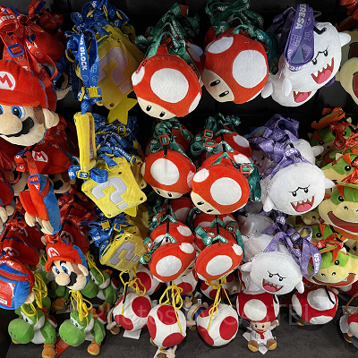 マリオキャラクターのぬいぐるみチケットホルダー