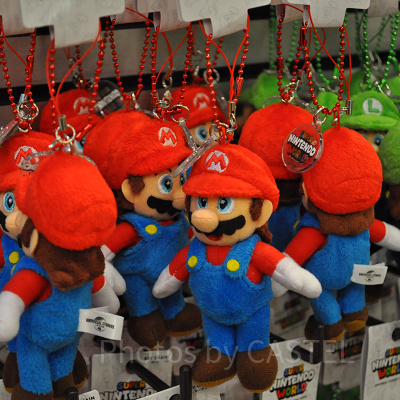 マリオのぬいぐるみキーチェーン
