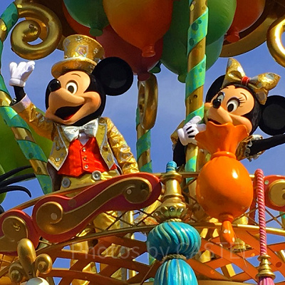 ついにミッキーとミニーが登場！