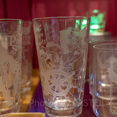 ミッキーグラス