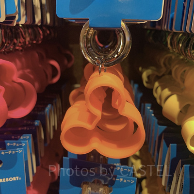 ミッキーキーチェーン（オレンジ）
