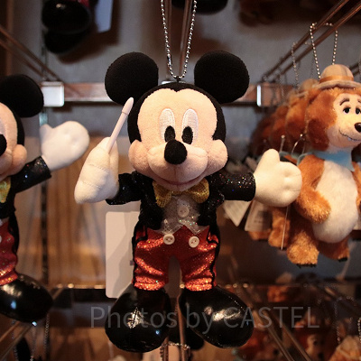 ミッキーのぬいぐるみバッジ