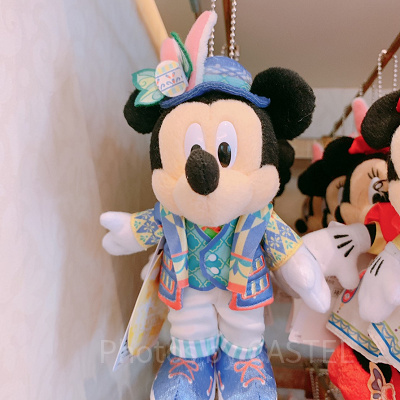 ミッキーぬいぐるみバッジ